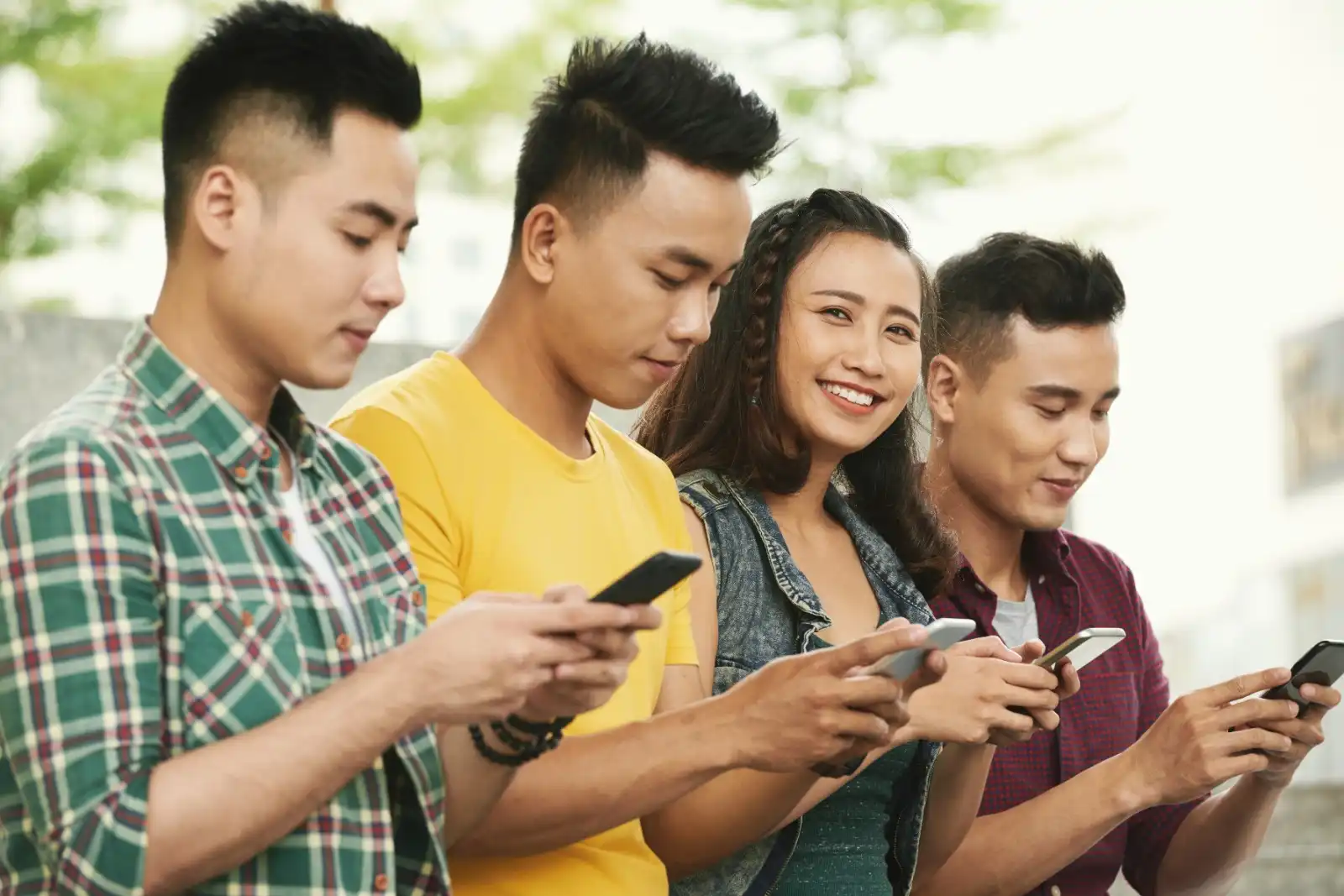 Privasi Kita Ke Mana? Jejak Digital yang Diam-diam Menguntit Setiap Detik