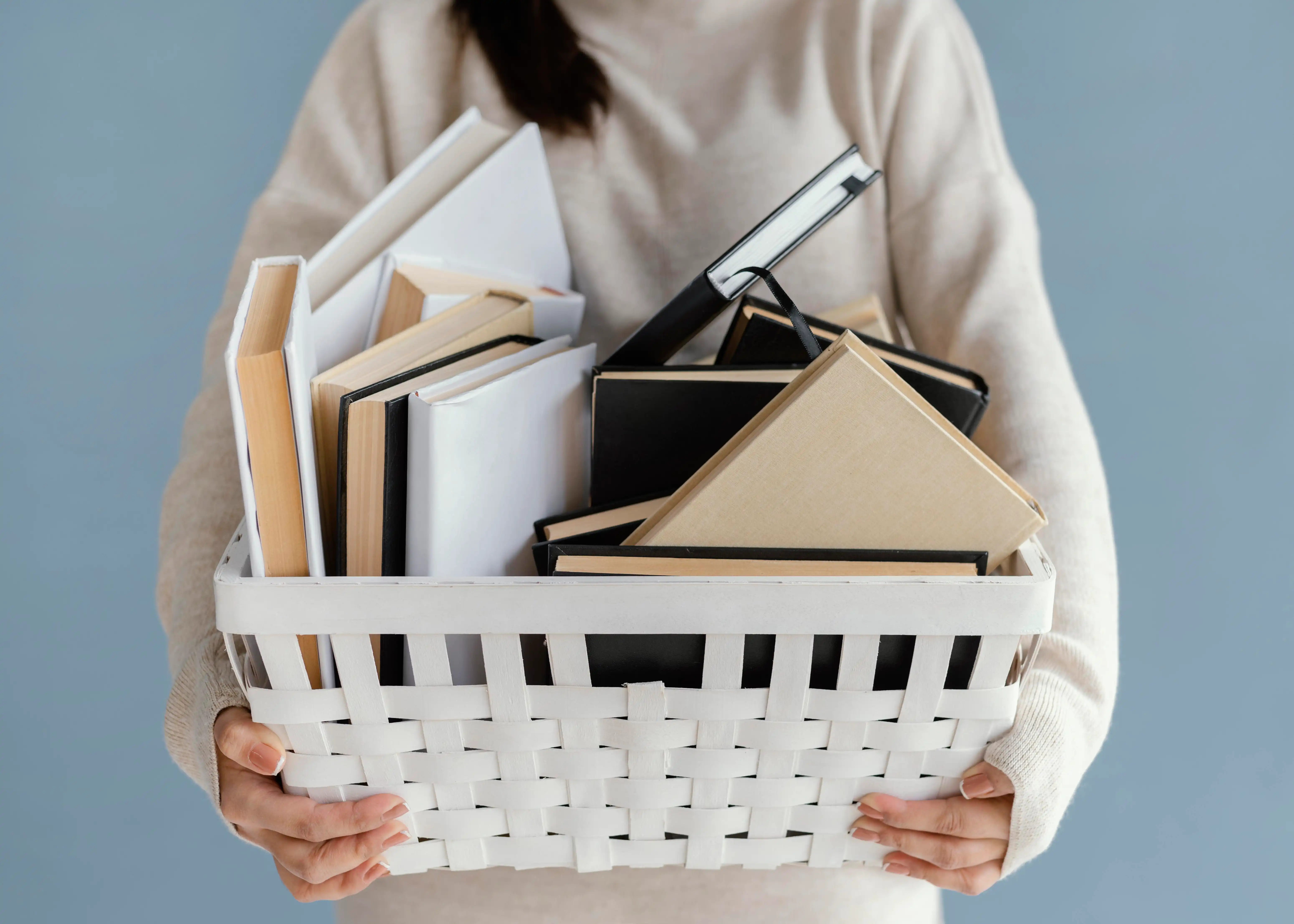 Panduan Decluttering Buku ala Marie Kondo yang Penuh Rasa Hormat