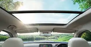 Jadi Pusat Perhatian, Intip Keunggulan Mobil Berfitur Sunroof