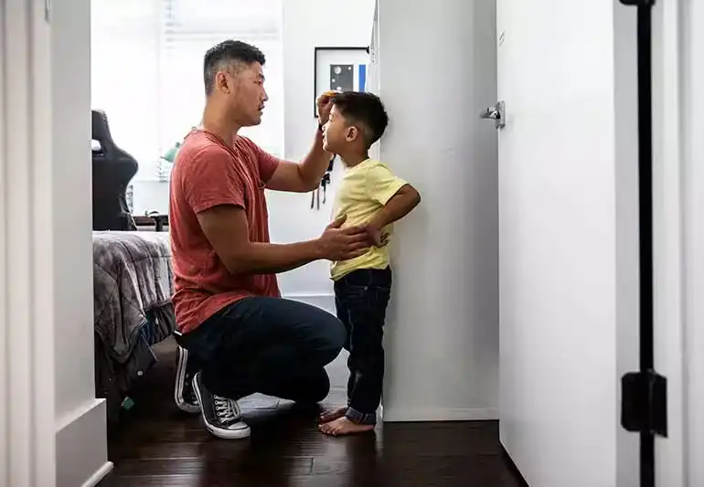 Memahami Perbedaan Stunting dan Perawakan Genetik