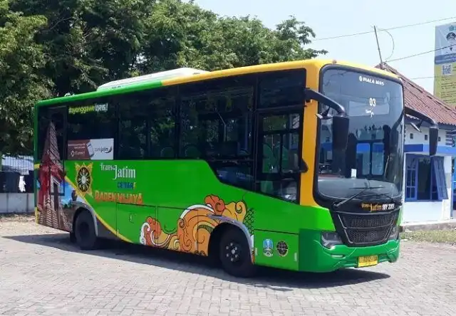 Keliling Jawa Timur Kini Lebih Nyaman dengan Bus Listrik Trans Jatim