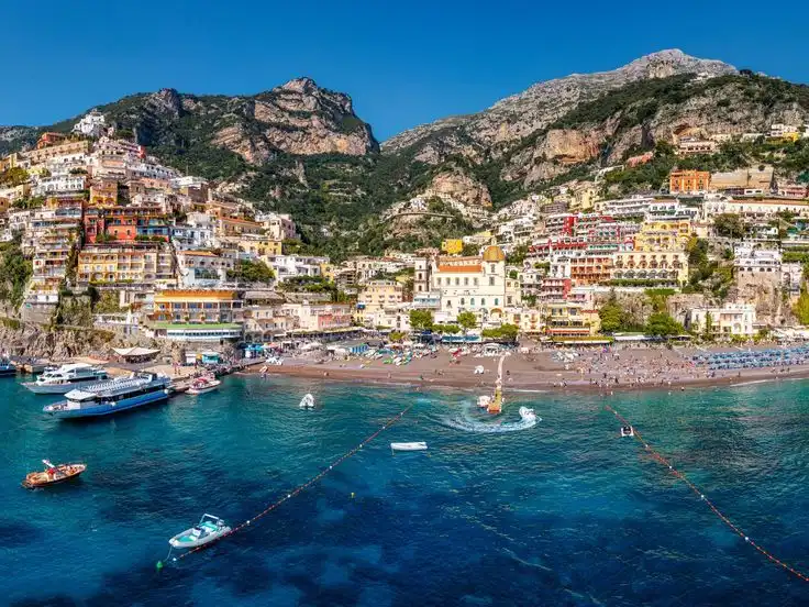 Membedah Perbedaan Tata Kelola Destinasi Lokal Indonesia dan Eropa, Apa Saja yang Perlu Diperbaiki?