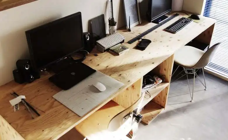 Kenapa Jadi Malas Kerja? Cek Kondisi Meja Kerjamu Sekarang