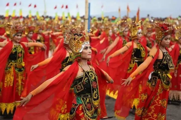 Mengenal Festival Gandrung Sewu, Banyuwangi