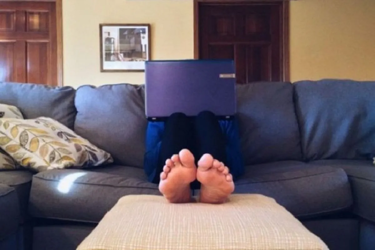 Kenali Risiko Gaya Hidup Kurang Gerak Bagi Pekerja Digital