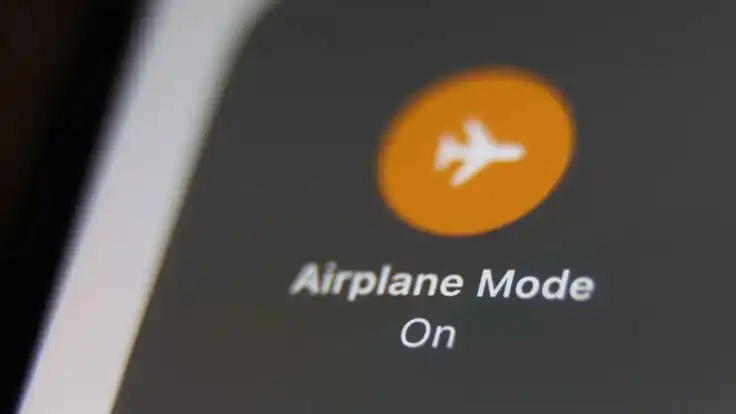 Baterai Tinggal Merah? Mode Hemat Daya atau Mode Pesawat, Mana yang Lebih Awet?