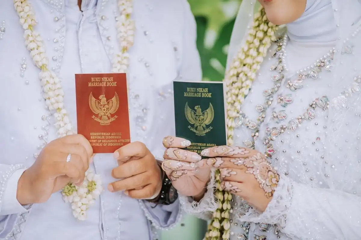 Menjawab Pertanyaan Kapan Nikah dengan Prestasi dan Karier