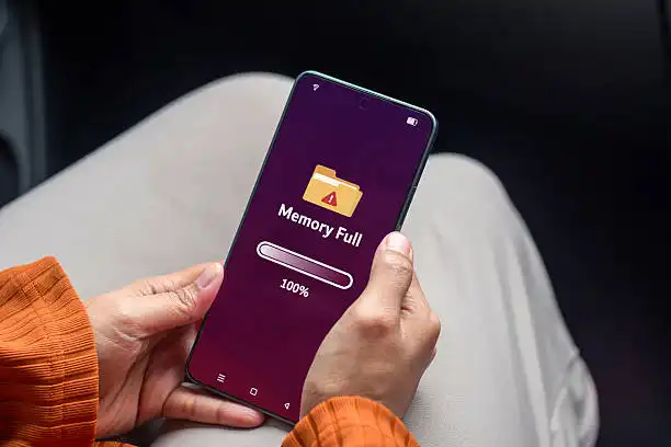 Kenapa HP Makin Lama Makin Lemot? Yuk Cari Tahu Alasannya