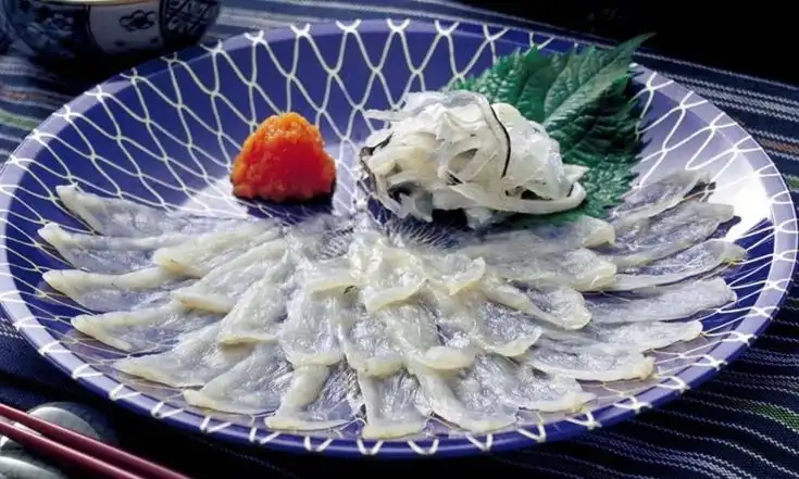 Sensasi Makan Sashimi Fugu, Bertaruh Nyawa demi Satu Gigitan Terenak di Dunia
