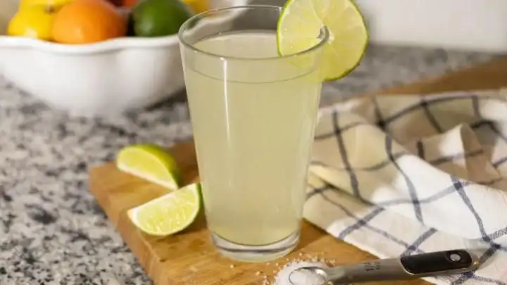 8 Rekomendasi Minuman Elektrolit untuk Menjaga Hidrasi dan Mempercepat Pemulihan