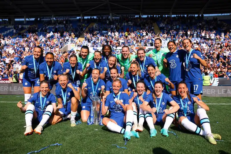 Chelsea FC Wanita: Dari Bayang-bayang ke Puncak Dunia, Mengukir Sejarah dengan Gaya