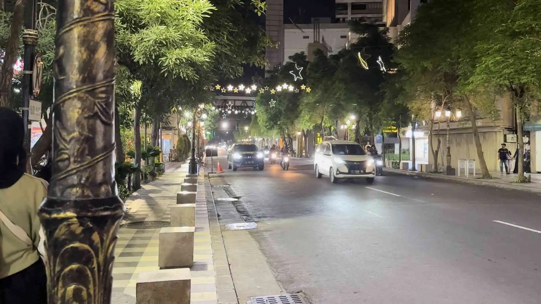 Surabaya Makin Cantik: Apakah Sudah Nyaman untuk Jalan Kaki?