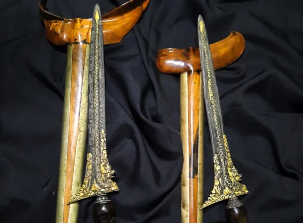 Mengungkap Fakta Mengejutkan Keris Jawa Sebagai Simbol Kekuasaan Raja