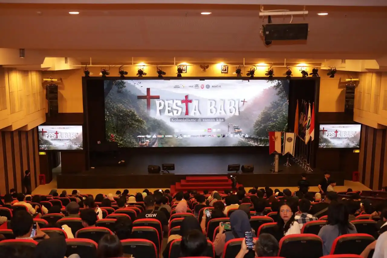 Kritik Seni di Atas Meja Demokrasi Ketika Pemerintah Tak Larang Nobar Pesta Babi