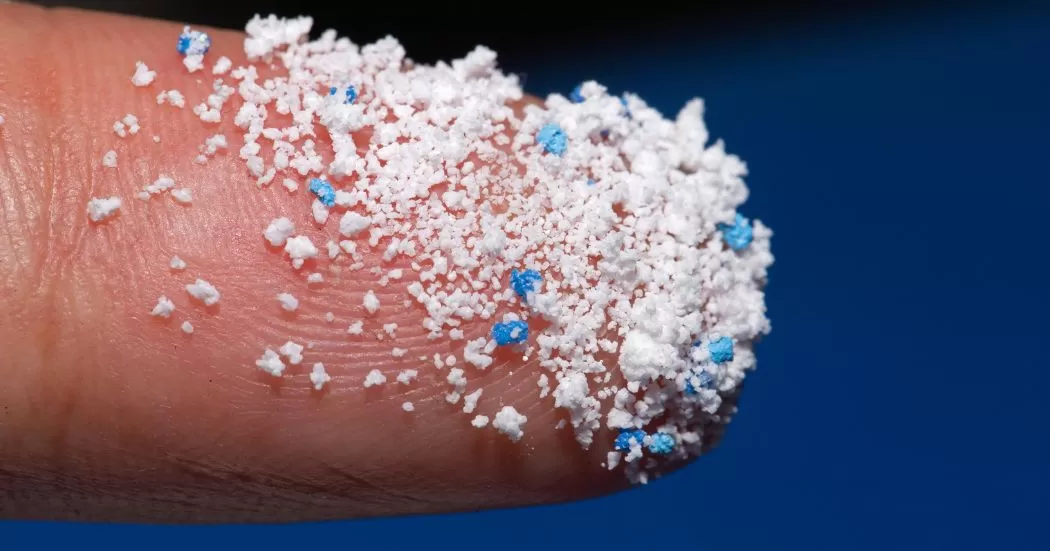 Kenapa Nanoplastik Lebih Berbahaya daripada Mikroplastik?