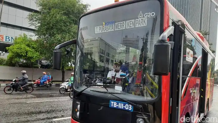 Ironi Transportasi Surabaya yang Semakin Mundur di Awal Tahun