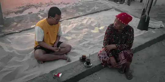 Mengenal Kampung Pasir Sumenep Sebuah Desa Unik Di Mana Kasur Busa Tidak Laku