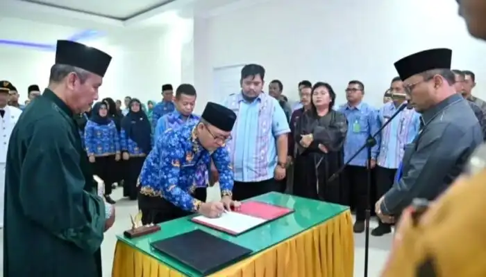 Letnan Dalimunthe Lantik Rahmat Marzuki Nasution sebagai Sekda, Puluhan Pejabat Eselon III dan IV Ikut Dikukuhkan