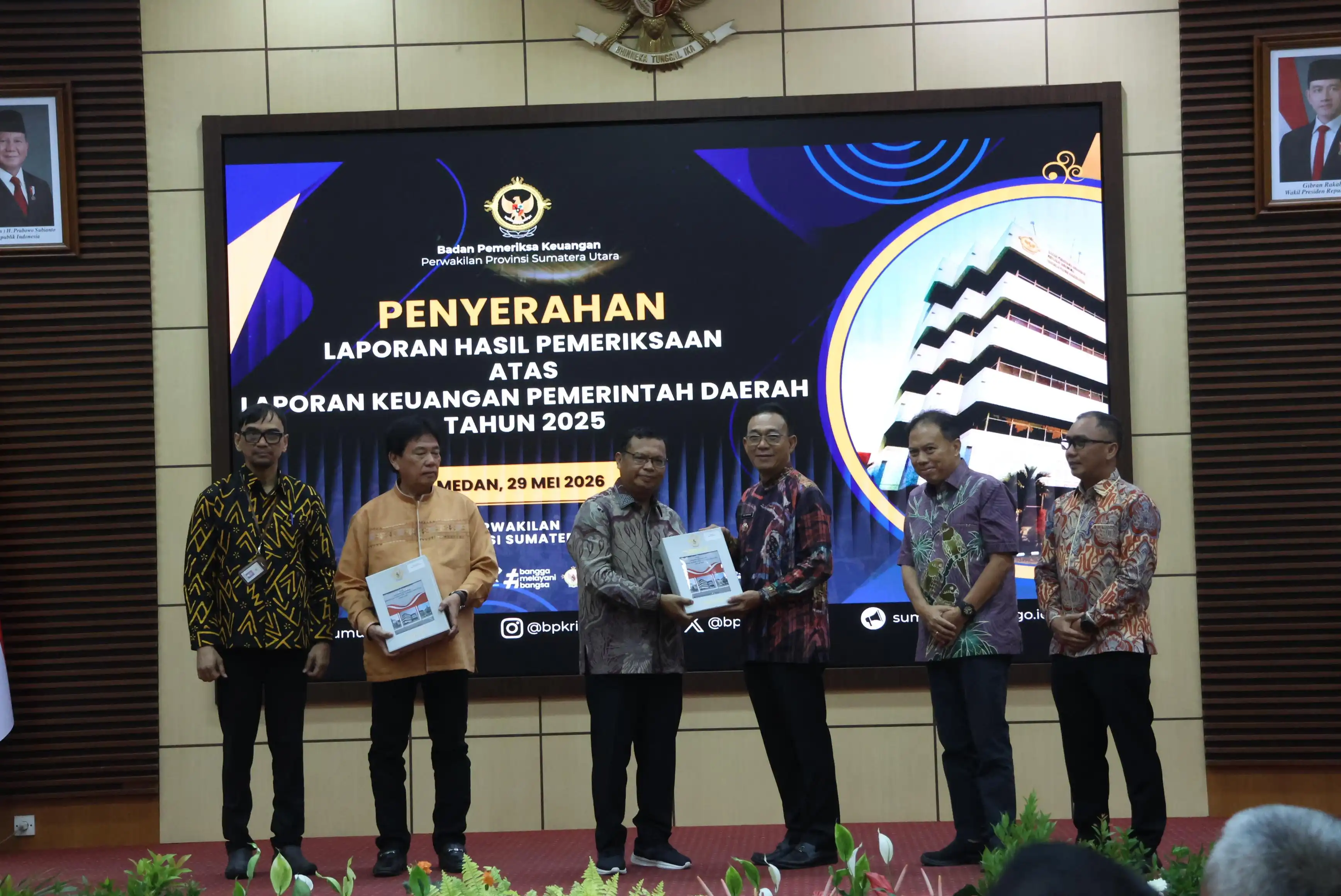 Tapsel Cetak Sejarah! Bupati Gus Irawan Raih Opini WTP ke-12 Berturut-turut dari BPK RI