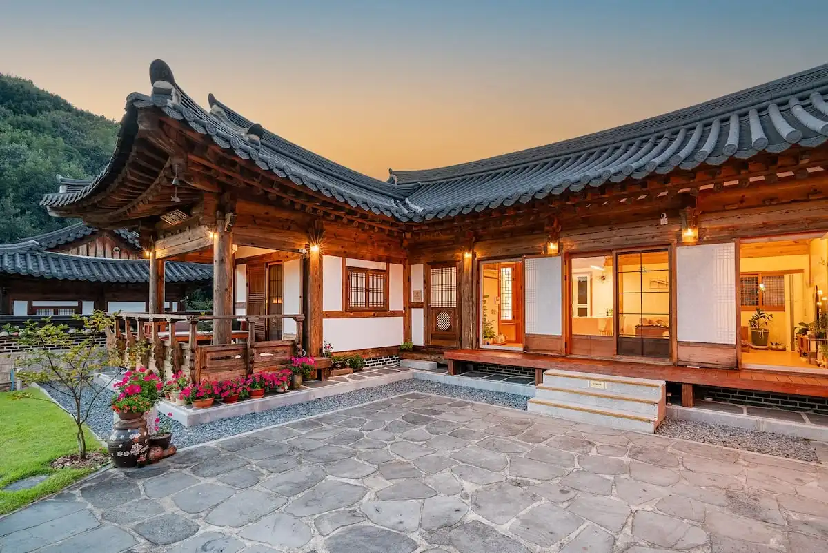 6 Budaya Asli Korea Selatan yang Tetap Lestari