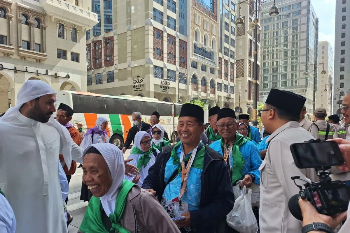 Tiga Kloter Perdana Jamaah Haji 2026 Tiba di Madinah, Layanan Fast Track Permudah Proses Imigrasi