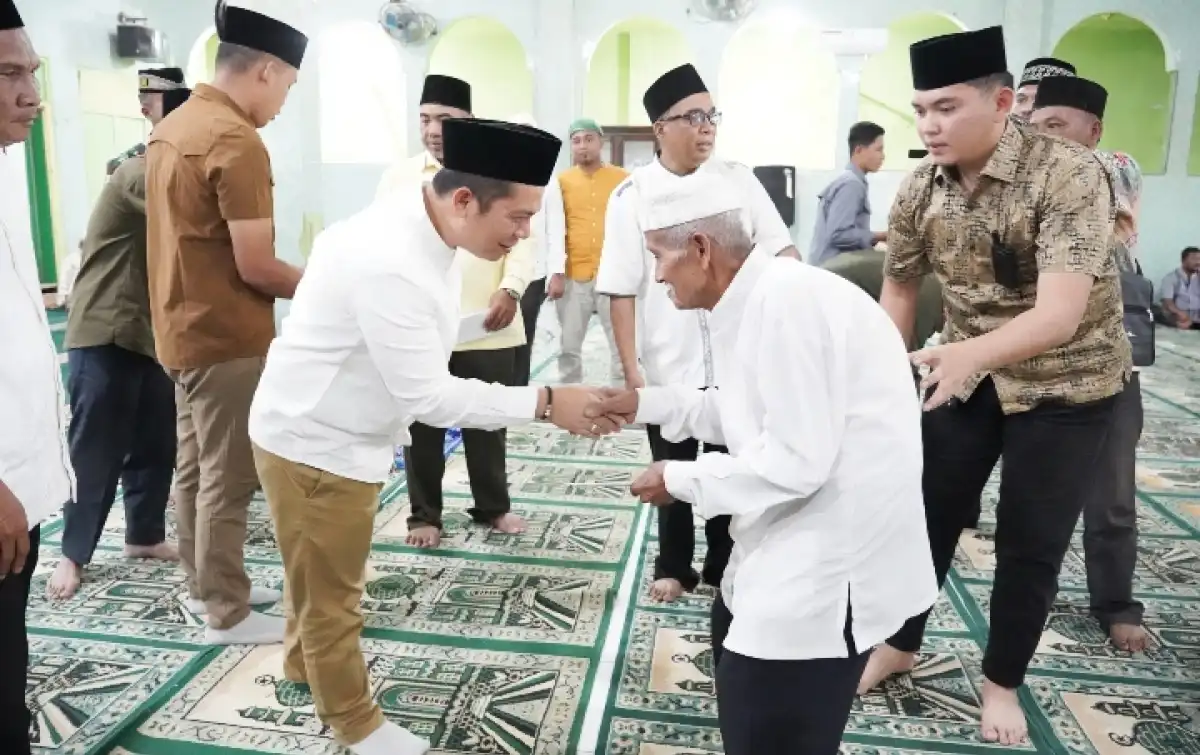 Bupati Padanglawas Pimpin Safari Ramadan 1447 H di Masjid Baiturrahman Pasar Binanga