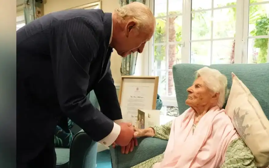 Siapa Orang Tertua di Dunia  Saat Ini? 