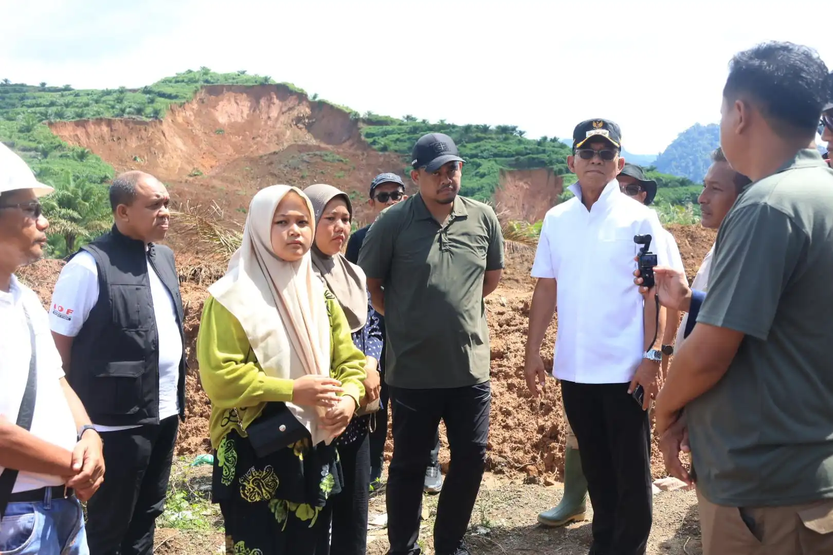 Gubernur Sumut Tinjau Lahan Huntap Korban Banjir Bandang Batang Toru, 227 Rumah Segera Dibangun