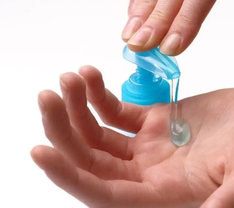 Jangan Dibuang! 8 Cara Cerdas Manfaatkan Sisa Sabun Cair untuk Bersihkan Keramik dan Wastafel