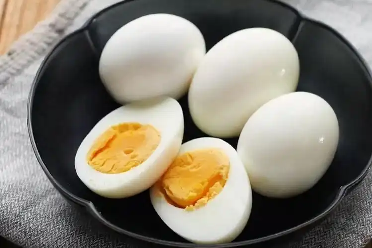 Putih Telur vs Telur Utuh, Mana yang Lebih Sehat? Ini Perbedaannya