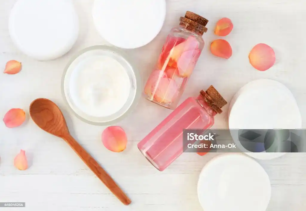 Kenapa Air Mawar Jadi Trending di Dunia Kecantikan