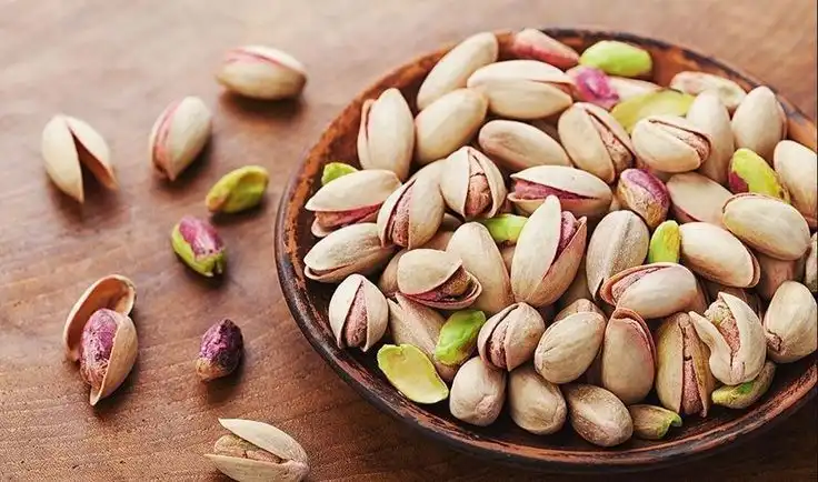 Pistachio, Bukan Sekadar Camilan Mahal: Ini Manfaatnya untuk Jantung, Mata, dan Pencernaan