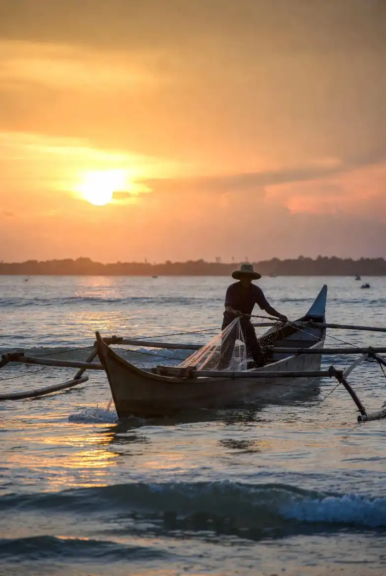 Menghargai Peran Penting Penjaga Laut Indonesia - 6 April Hari Nelayan Nasional