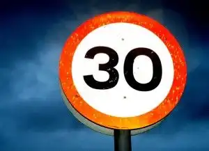 Haruskah Sukses Diraih Sebelum Usia 30? Ini Faktanya