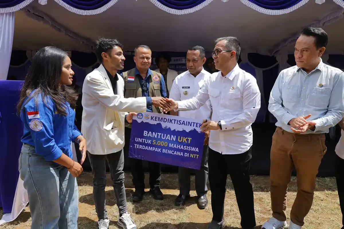 Kemdikti Saintek Bebaskan UKT Satu Semester untuk 5.000 Mahasiswa Terdampak Gempa NTT 