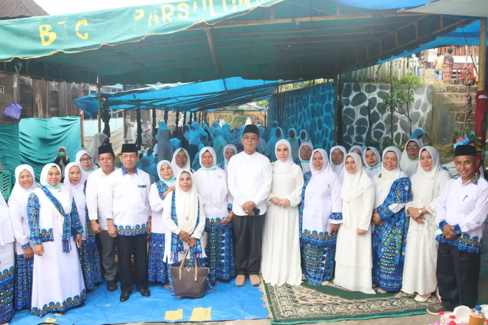 Gus Irawan Ajak Warga Saipar Dolok Hole Perangi Narkoba dan Rentenir, Dorong Pengajian Jadi Kekuatan Bangkitkan Ekonomi