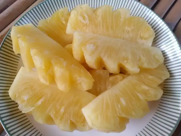 Mitos atau Fakta: Apakah Nanas Berbahaya bagi Ibu Hamil?