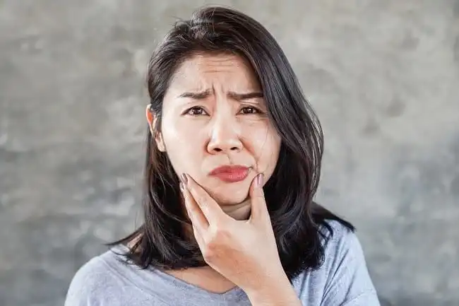 Kenapa Seseorang Bisa Terkena Bell's Palsy? Ini Penjelasan Lengkap tentang Penyakitnya
