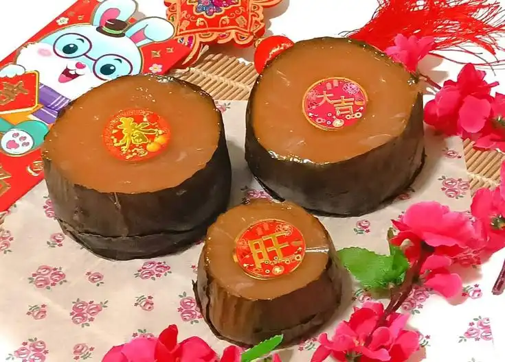 Kue Keranjang: Sejarah Logistik, Fungsi Sosial, dan Teknik Pengolahan Bahan