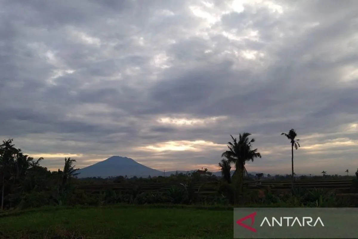 BMKG Prakirakan Sebagian Besar Wilayah Indonesia Berawan Hari Ini