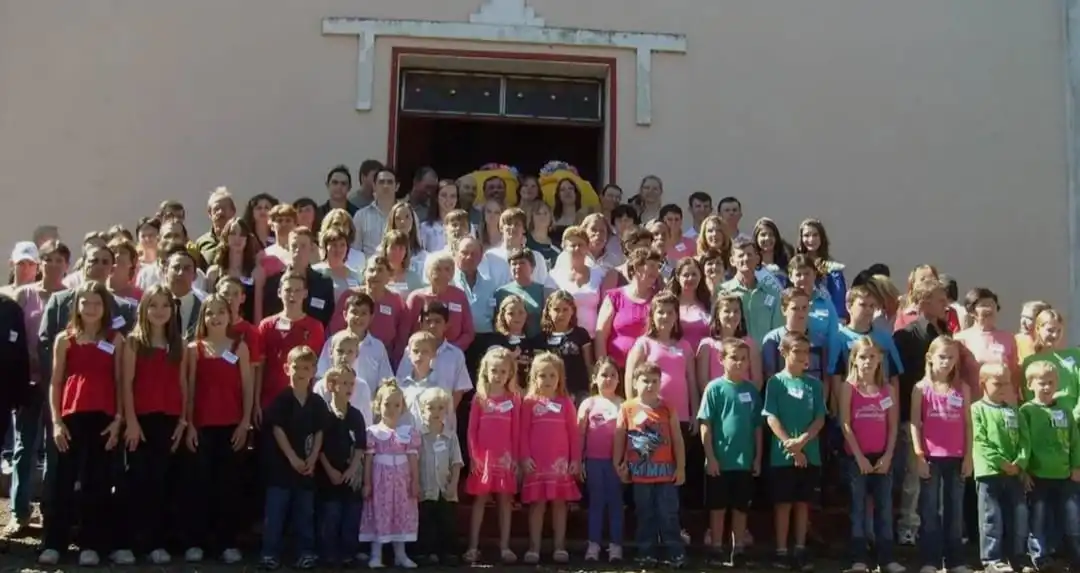 Cândido Godói-Desa Orang Kembar Di Brazil. Benarkah Hasil Eksperimen Nazi?