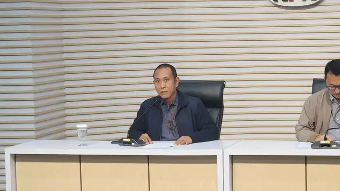 KPK Tahan 7 Tersangka Penerima Fee Proyek Kasus Korupsi Jalan Sumut  