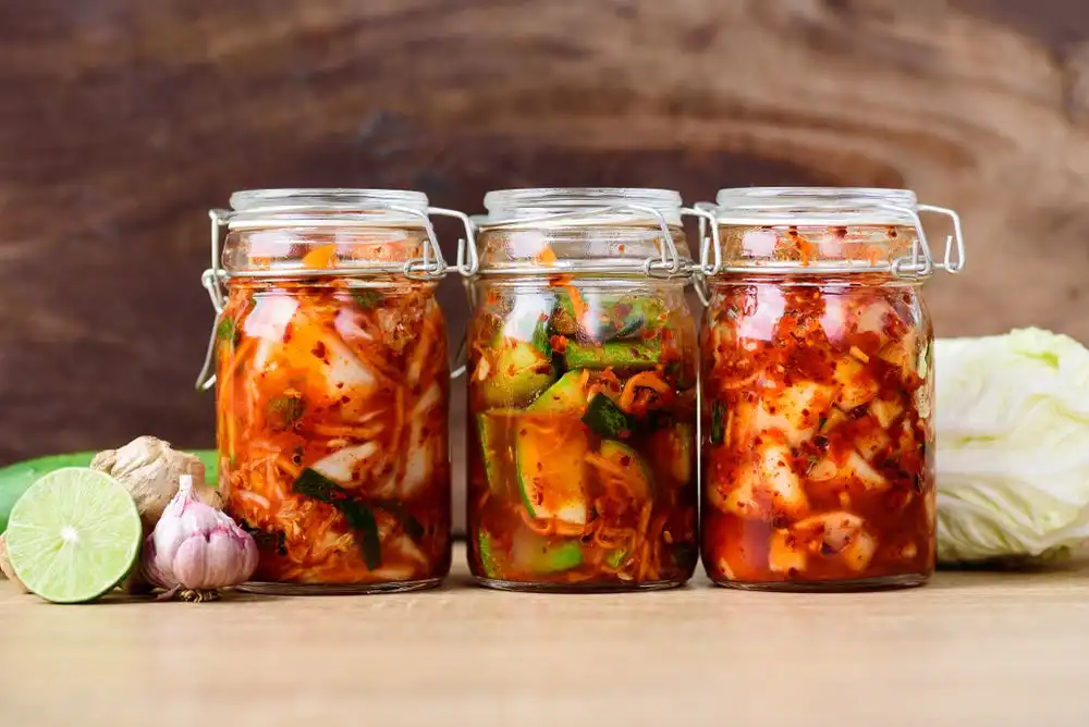 Makanan Fermentasi: Lezat, Kaya Tradisi, tetapi Tetap Perlu Bijak Mengonsumsinya