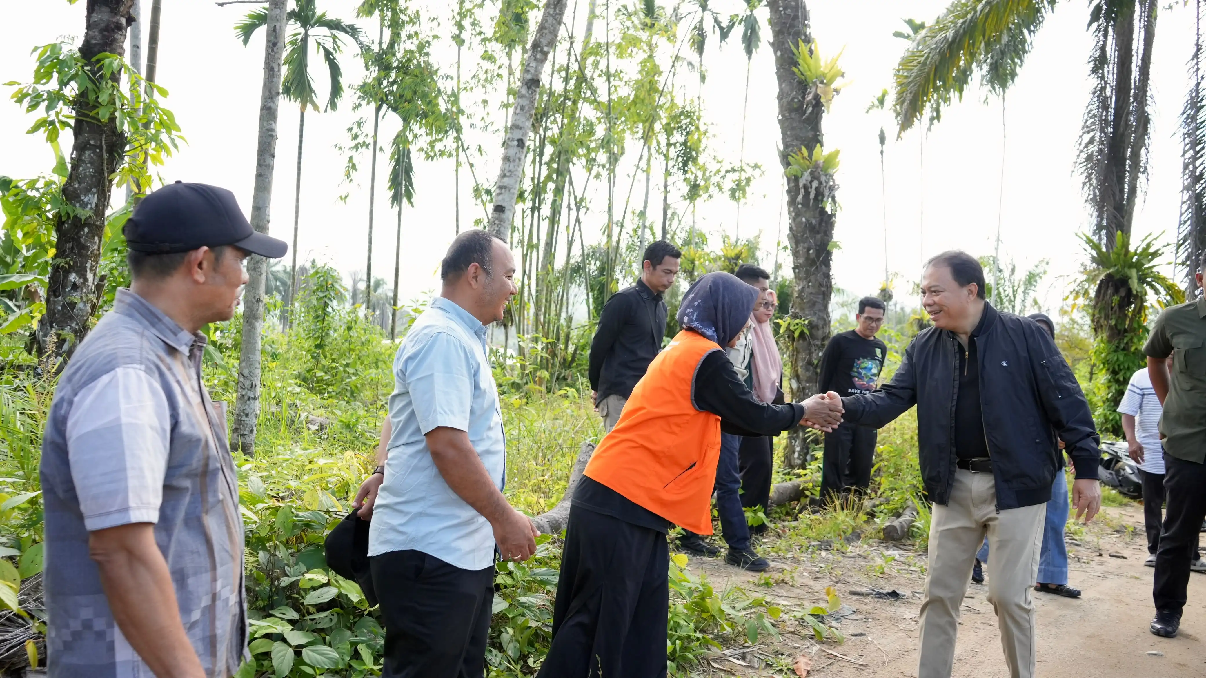 World Cleanup Day di Huta Godang, Wabup Jafar: Kesejahteraan Harus Sejalan dengan Kelestarian Lingkungan