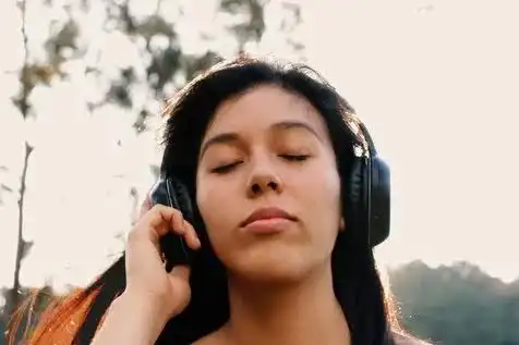 Mengapa Kita Bisa Hafal Lirik Lagu Tanpa Sengaja?