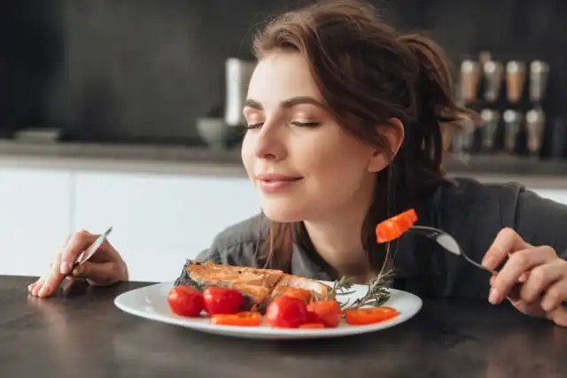 Kenapa Bau Makanan Bisa Bikin Laper Seketika? Ini Triknya Otak Kita