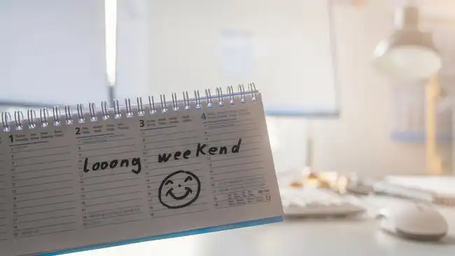 Mei 2026 Penuh Libur! Warga RI Berpotensi Nikmati 3 Long Weekend Sekaligus, Catat Tanggalnya!