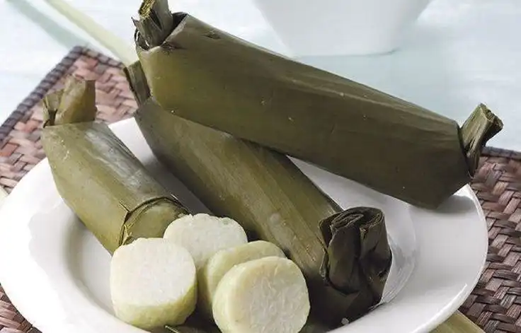 Cara Masak Lontong Daun Pisang yang Kenyal dan Wangi Alami