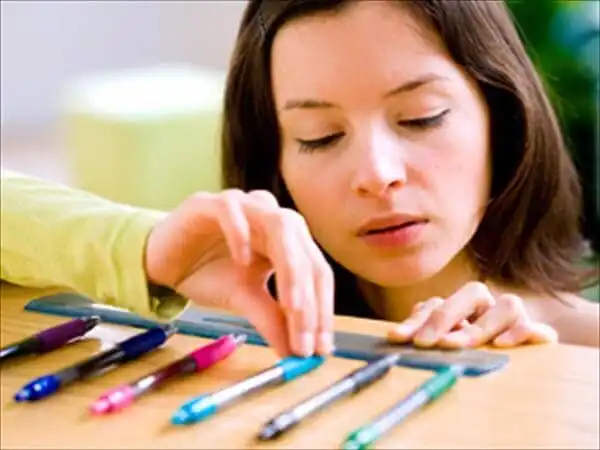OCD Adalah Gangguan Mental, Bukan Sekadar Gaya Hidup