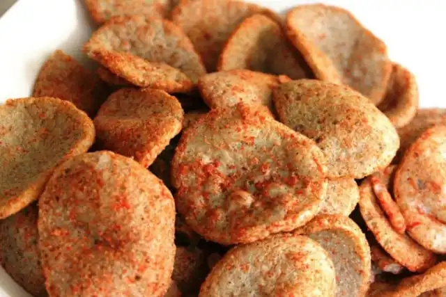 Keripik Jengkol: Camilan Gurih Khas Indonesia yang Semakin Digemari